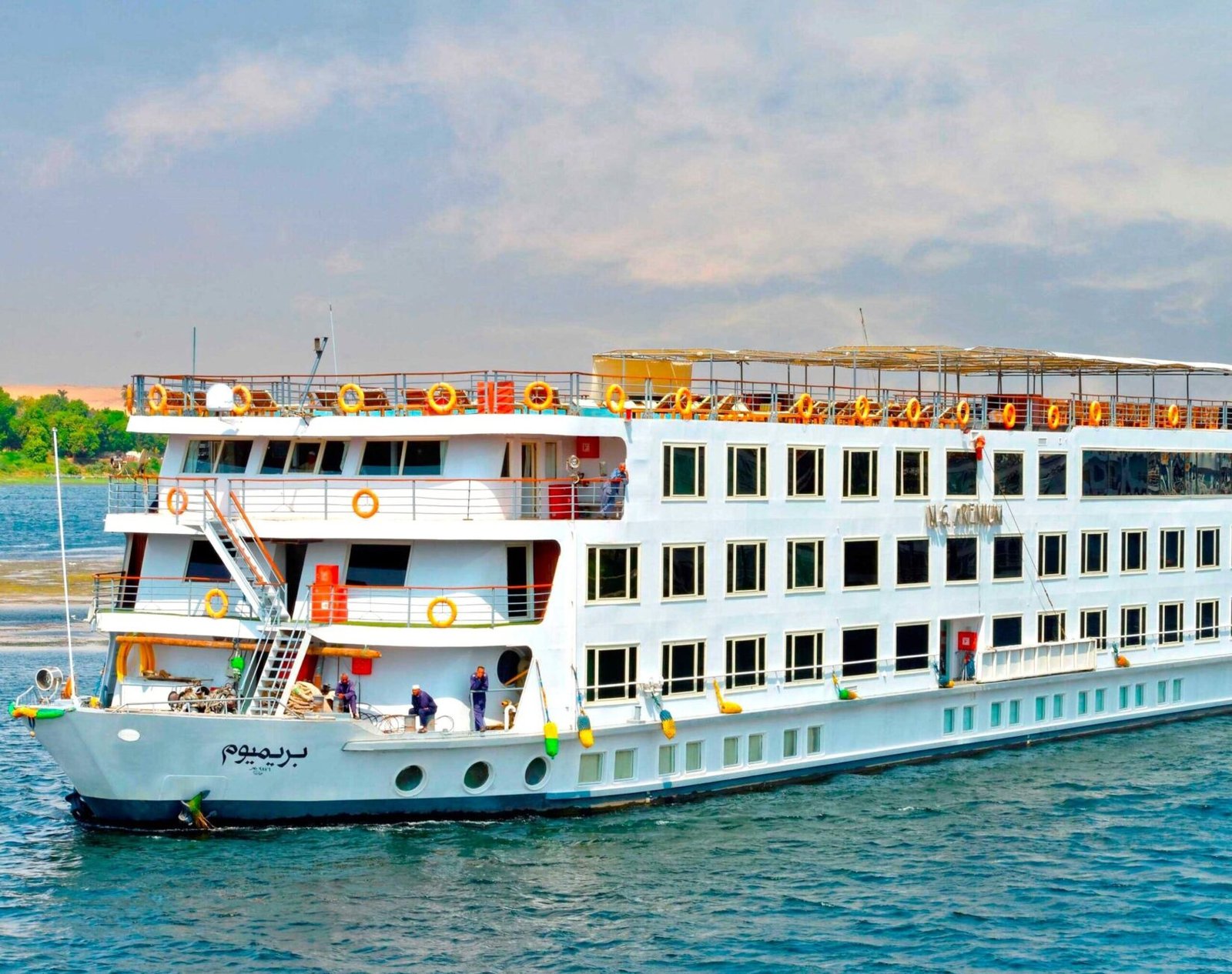 Premium Nile cruise in Egypt