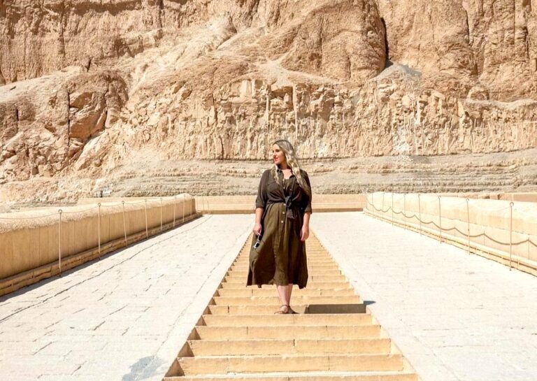 Hatshepsut temple trip with visit Luxor