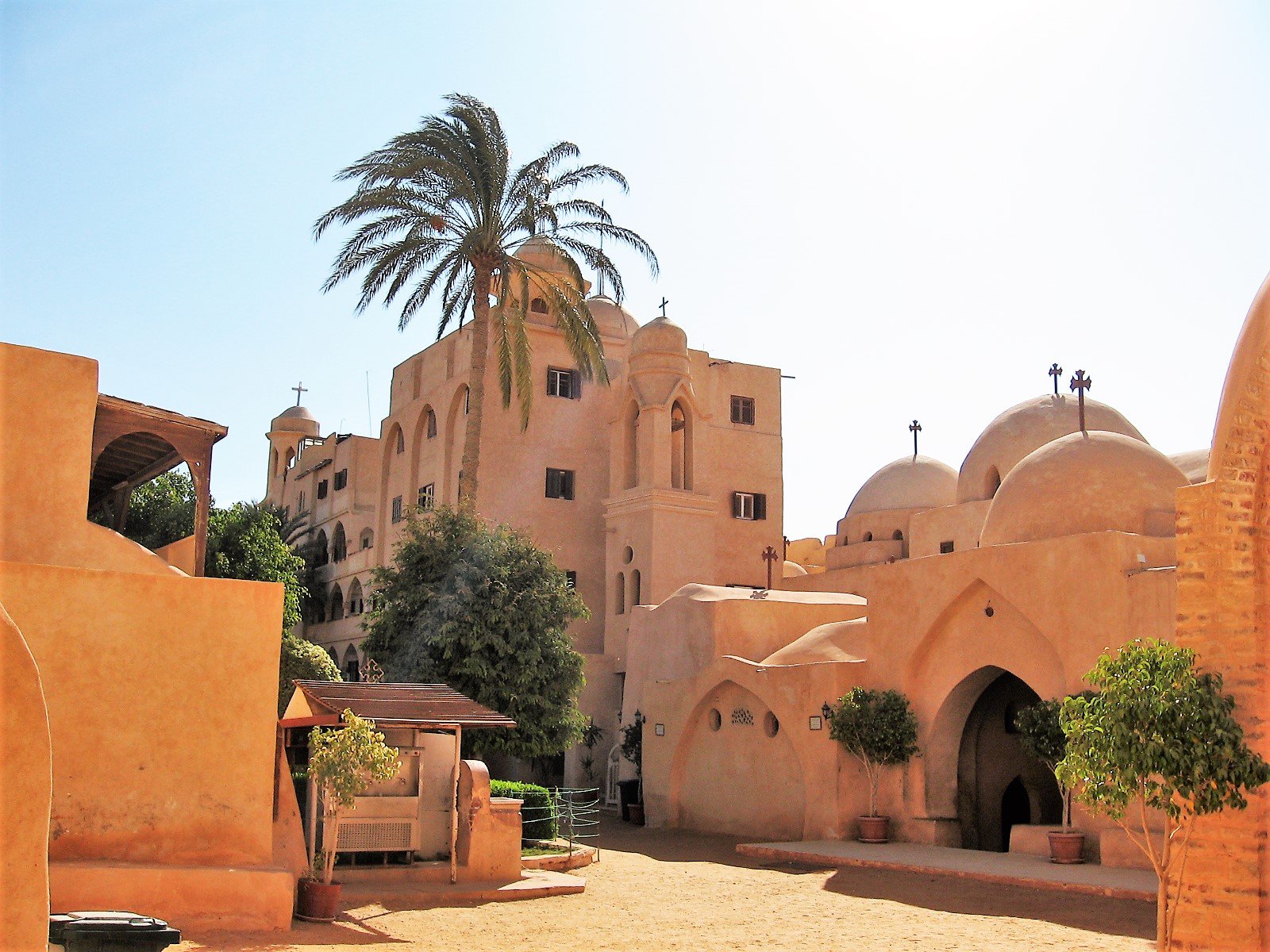 Ancient Monastery Ruins Discovered in Wadi El-Natrun Trace Early Roots of Global Monasticism