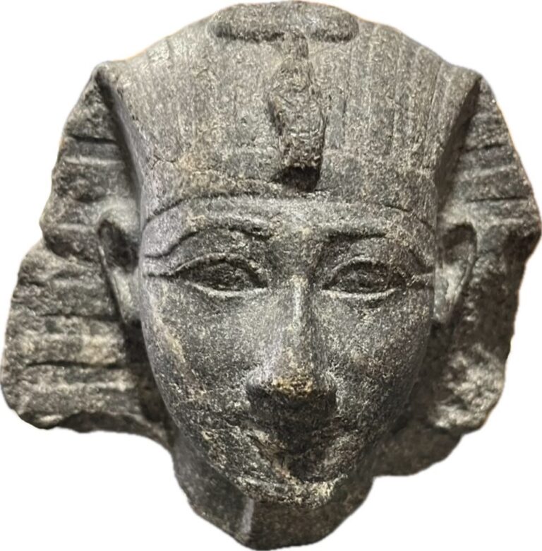 The Pharaohs head statue
