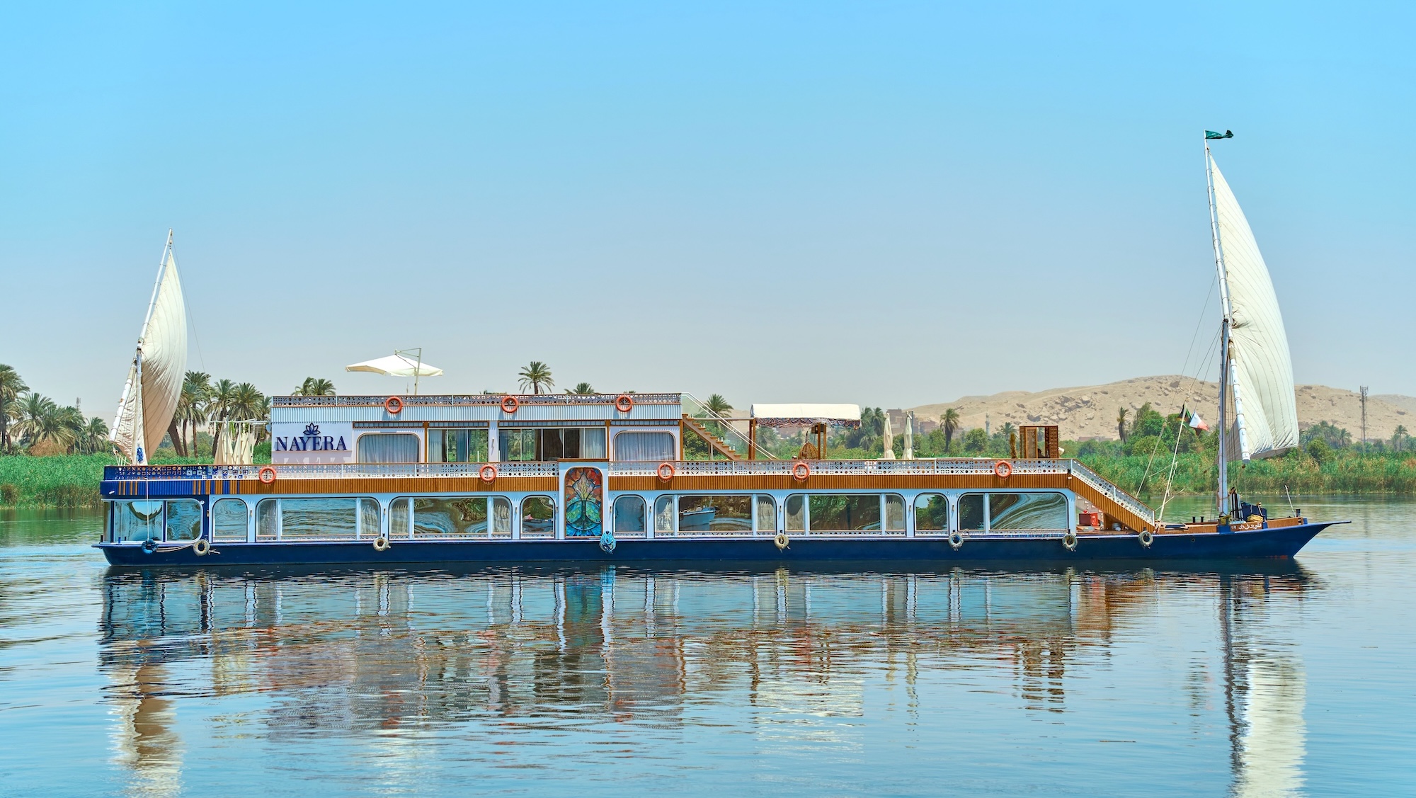 Nayera Dahabiya luxury Nile cruise in Egypt, book your Dahabiya sailing experience with Nile Cruisen